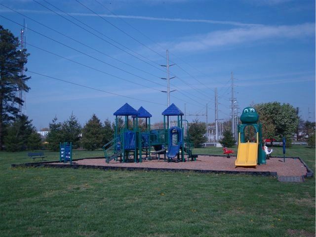 Moton Park Playground Structure 2